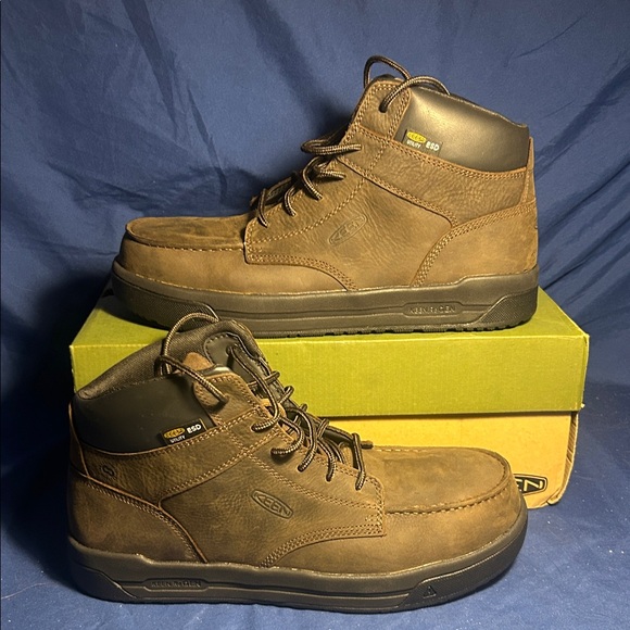 Keen- GIBSON MID ESD, brown black, 9.5 men QS - Picture 1 of 5